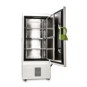 Congelador de laboratorio de temperatura ultrabaja con pantalla táctil LCD 838 litros YR05305 – 1